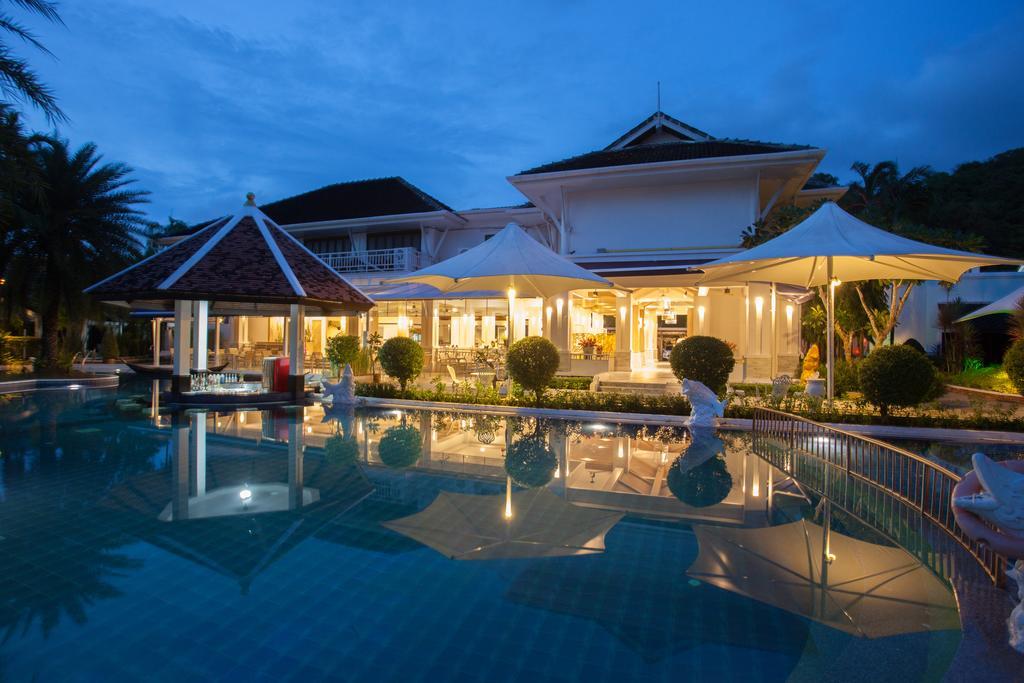 Access Resort & Villas - Sha Plus Karon Bagian luar foto